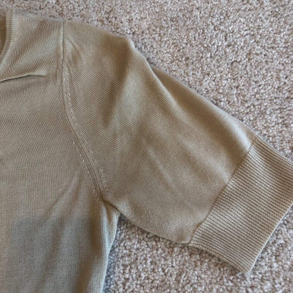 New York & Company Short-sleeve Scoop Neckline Acrylic Light Tan Top Blouse - Picture 3 of 11